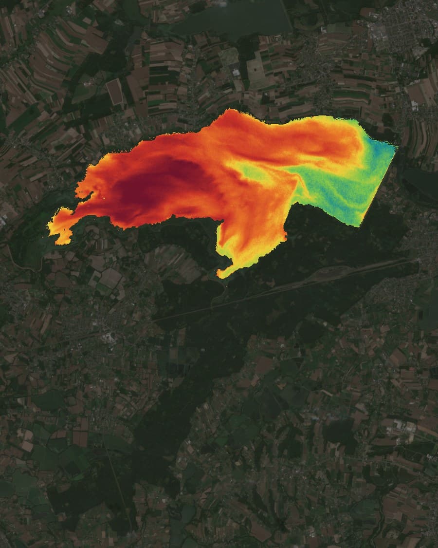 Water quality alerts from space